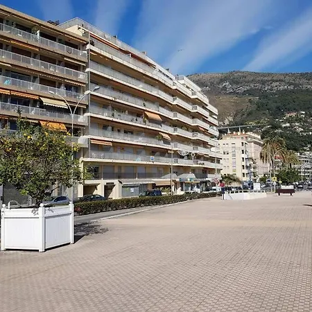 Appartement Face à La *